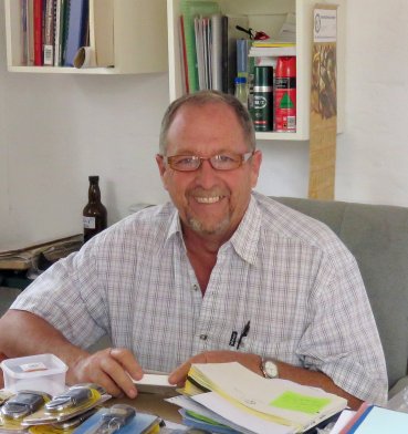 Bargrove-Veterinary-Group-Dr-Doug-Bruce-portrait