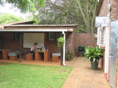 Bargrove-Veterinary-Group-premises